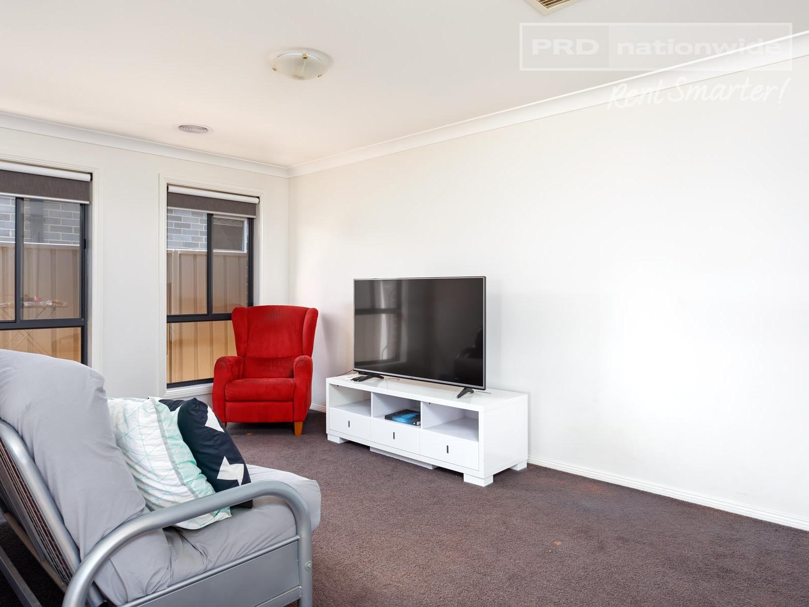 11 Mirrul Street GLENFIELD PARK 5
