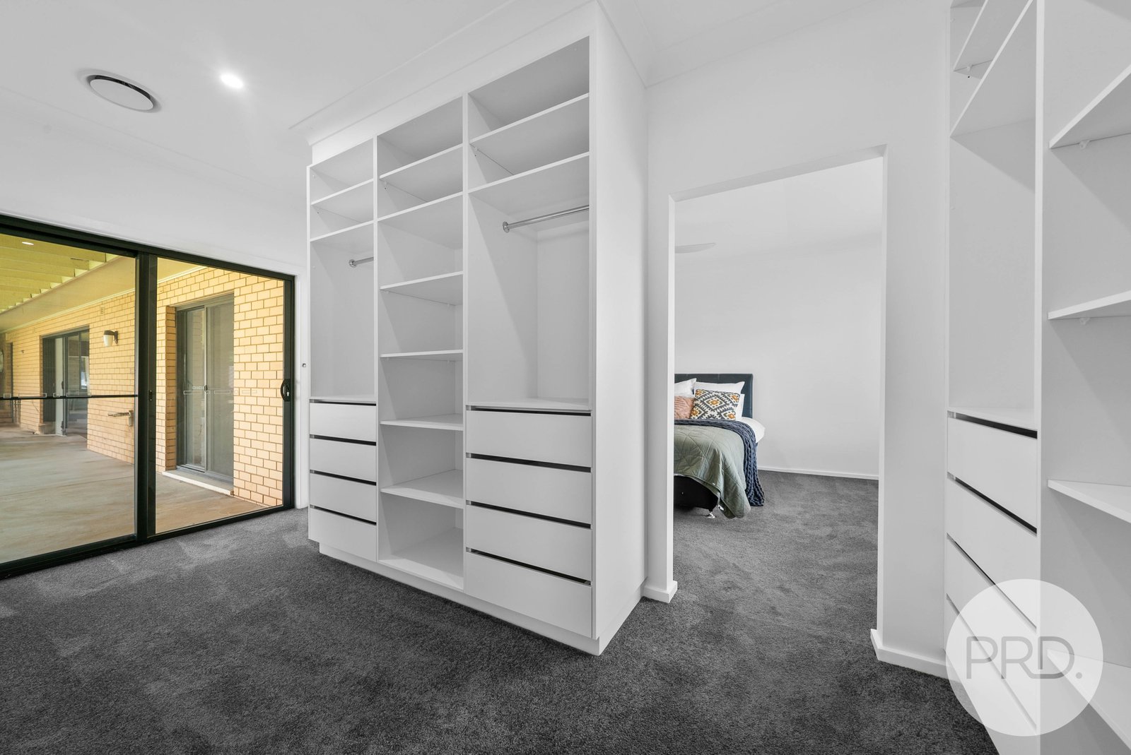 11 Missouri Avenue TOLLAND 15