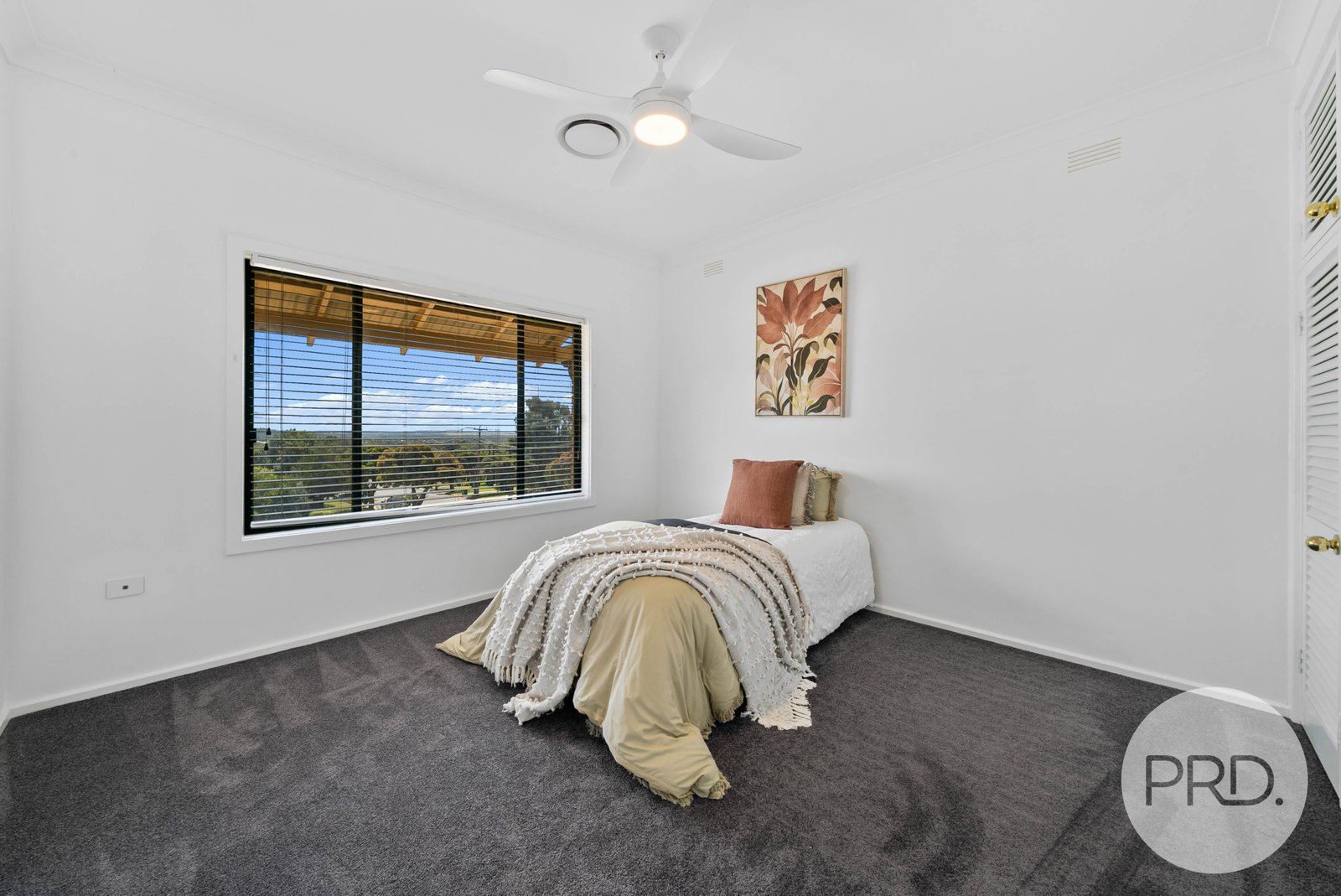 11 Missouri Avenue TOLLAND 18