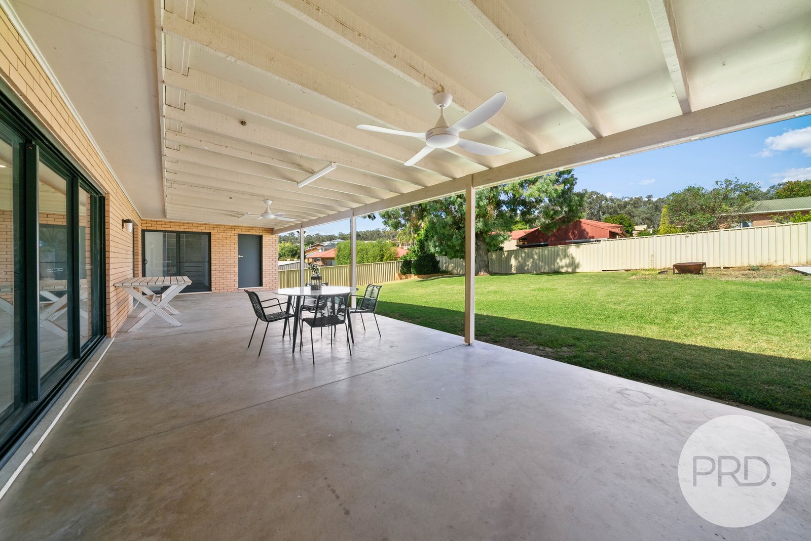 11 Missouri Avenue TOLLAND 23