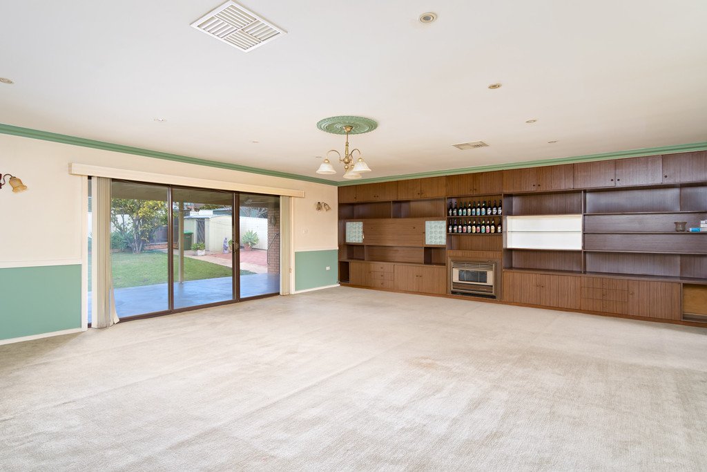 11 Missouri Avenue TOLLAND 4