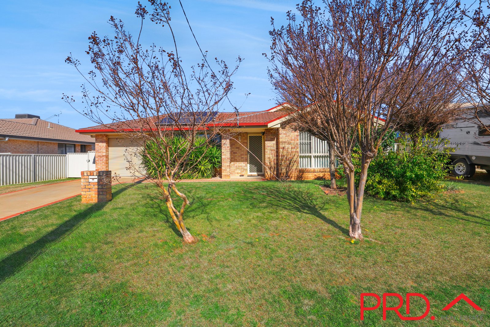 11 Mitchell Street TAMWORTH 4