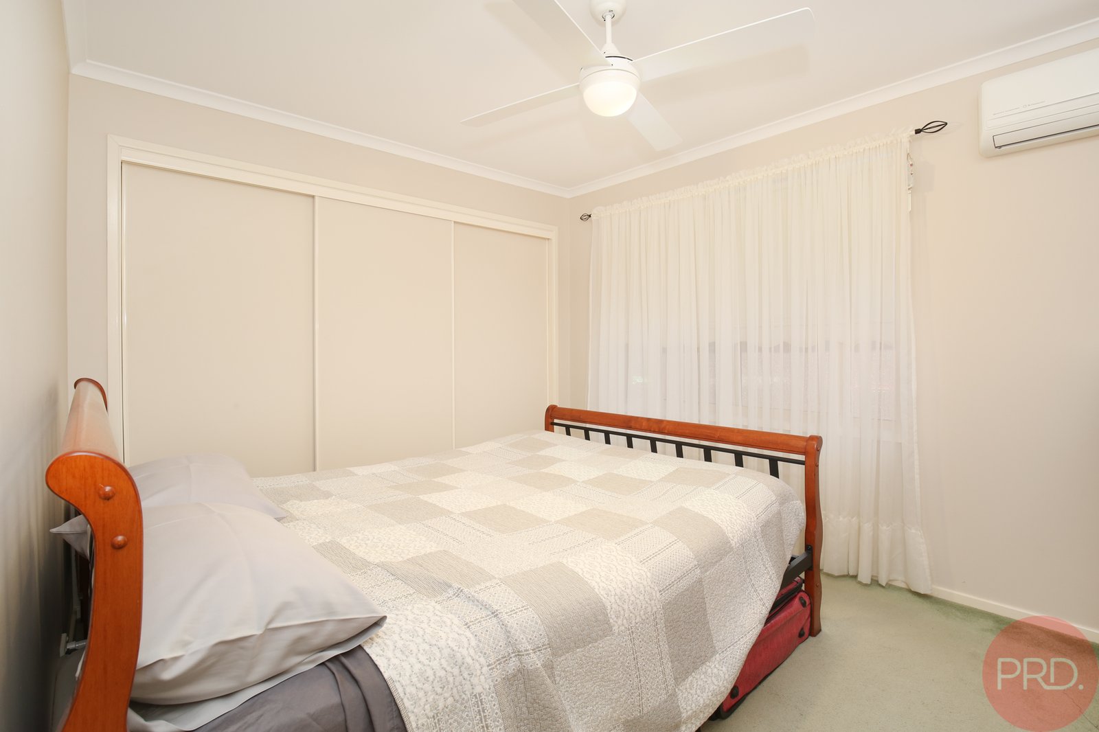 11 Monaghan Circuit ASHTONFIELD 12