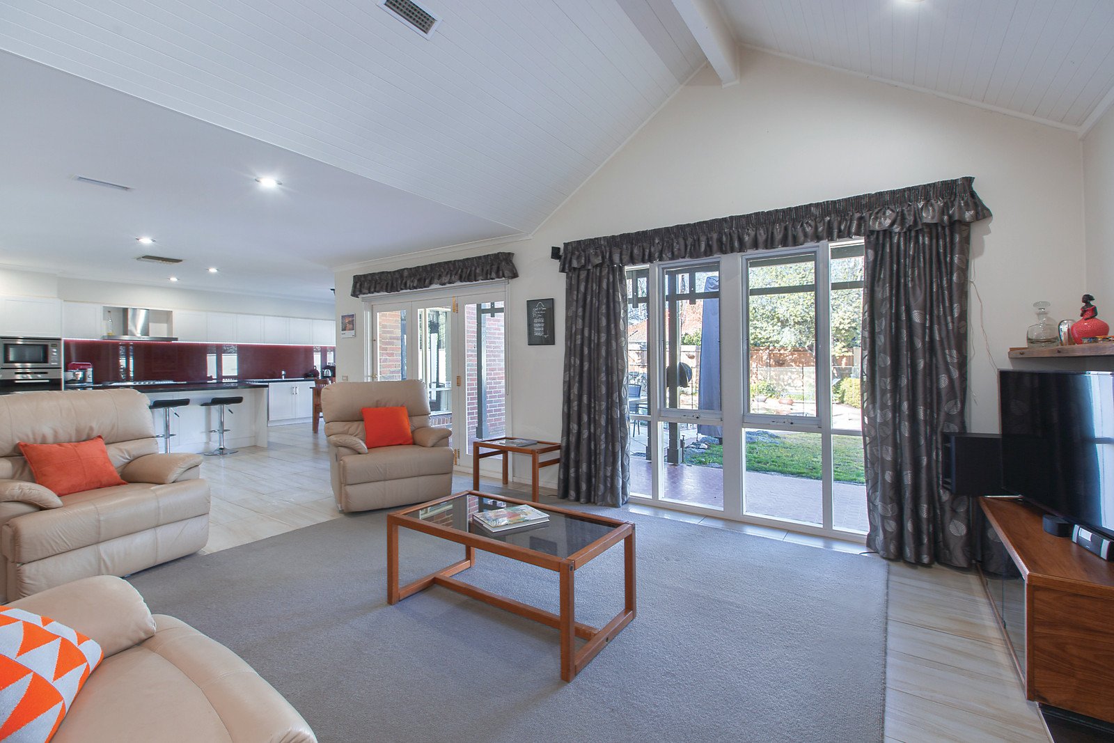 11 Moresby Street, Canterbury, VIC