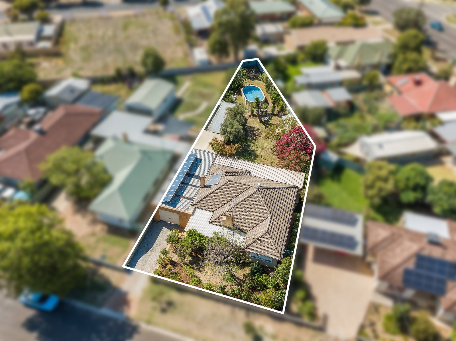11 Morrison Street KANGAROO FLAT 12