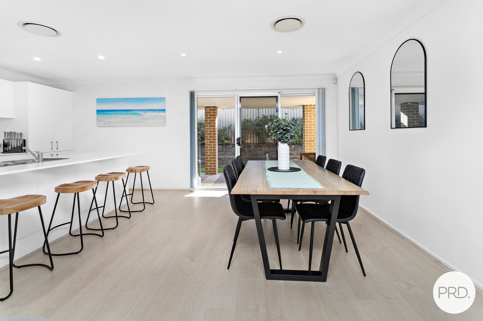 11 Morson Avenue HORSLEY 3