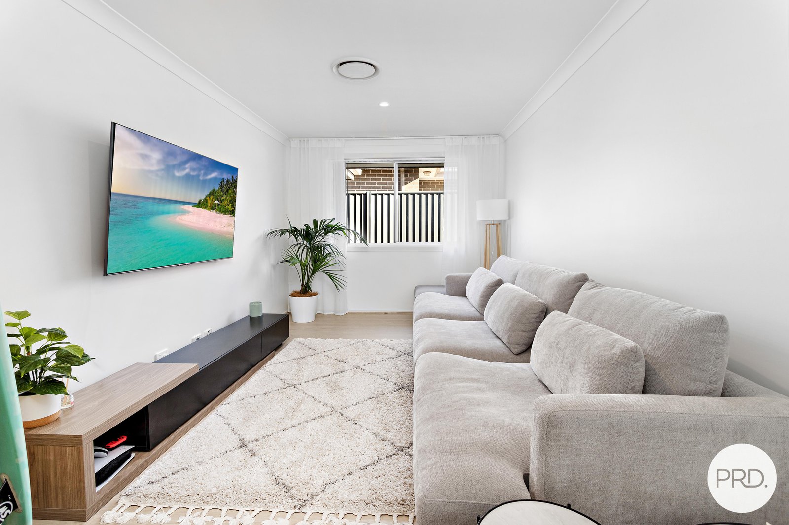11 Morson Avenue HORSLEY 5