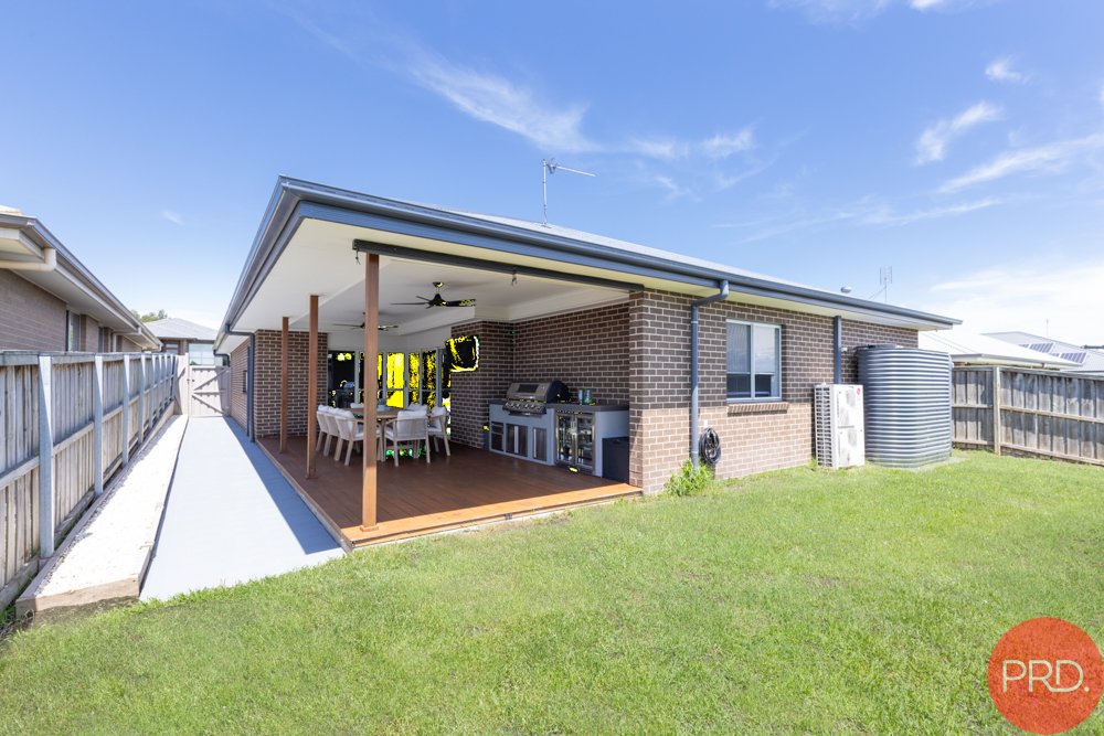 11 Mountain Street CHISHOLM 32