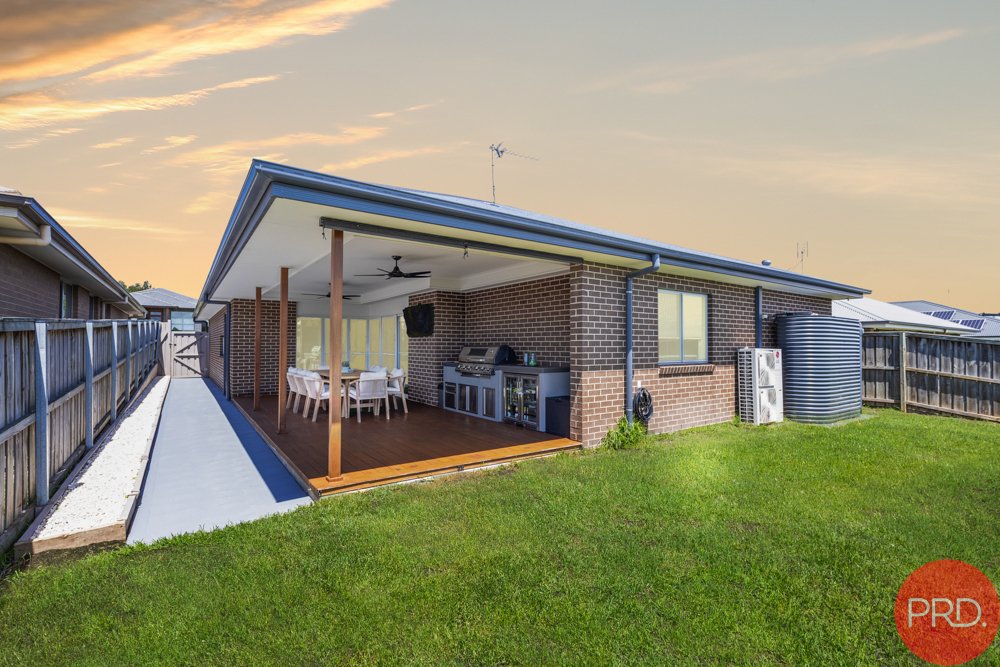 11 Mountain Street CHISHOLM 34