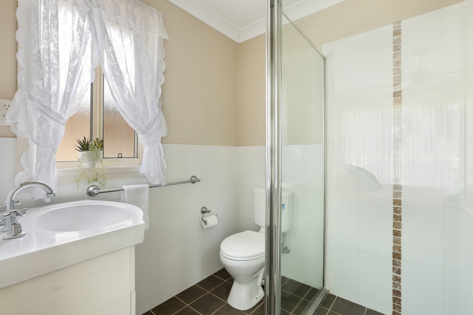 11 Mountainview Mews ALBION PARK 9