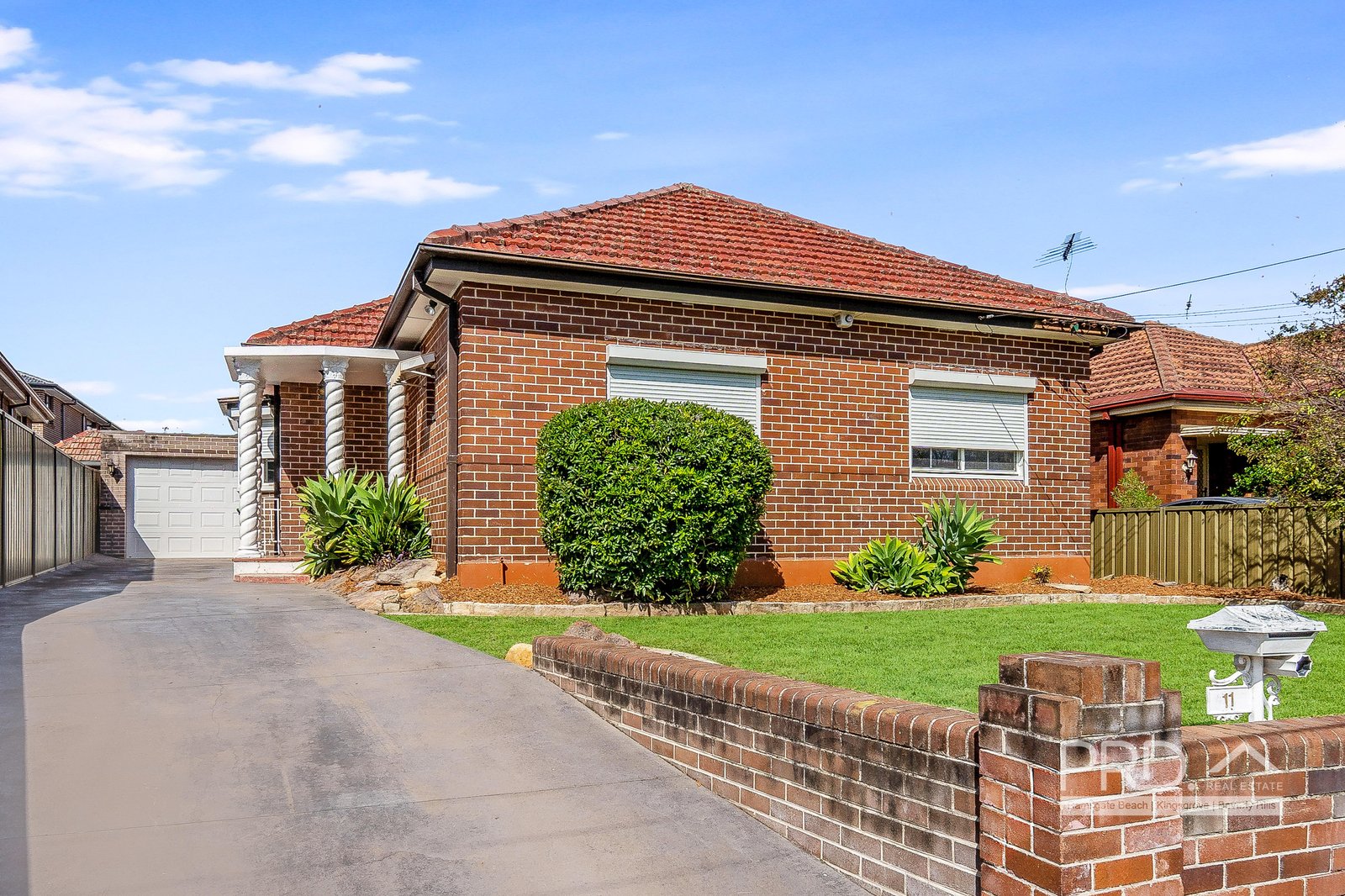 11 Moya Crescent KINGSGROVE 1
