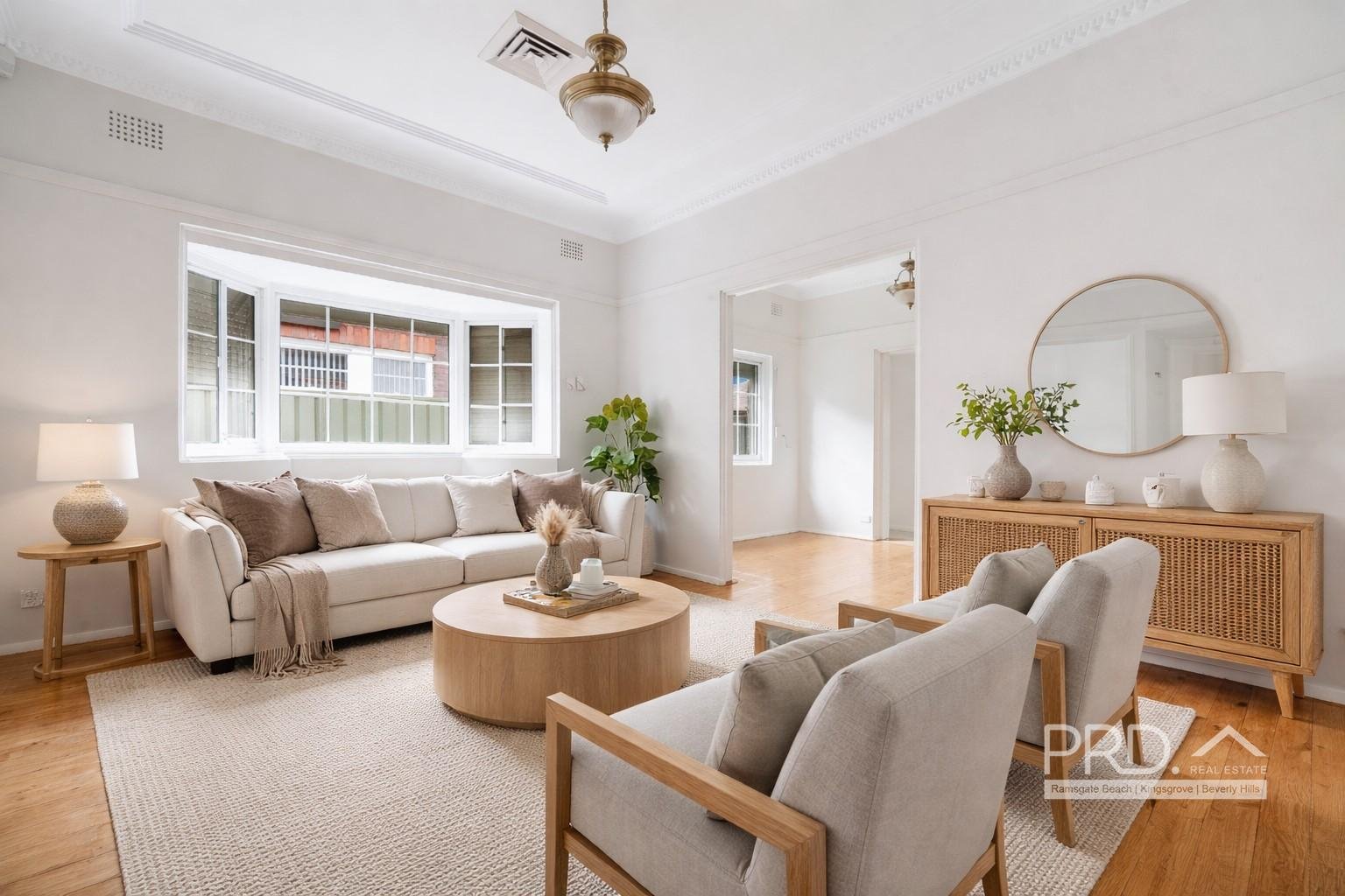 11 Moya Crescent KINGSGROVE 2