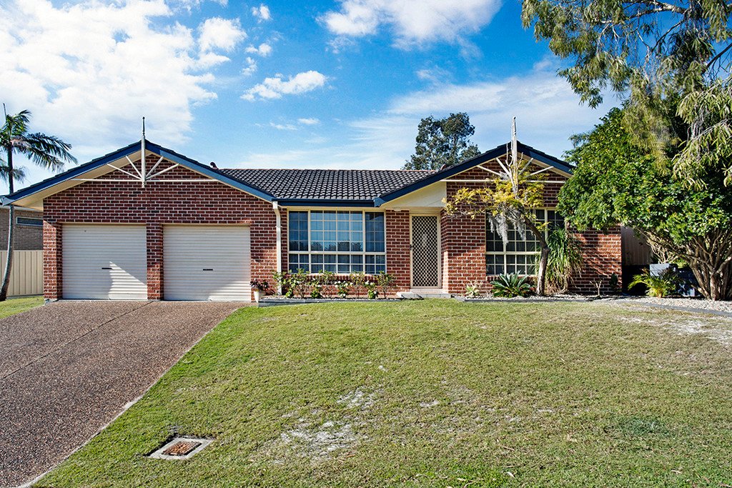 11 Mulloway Place CORLETTE 1