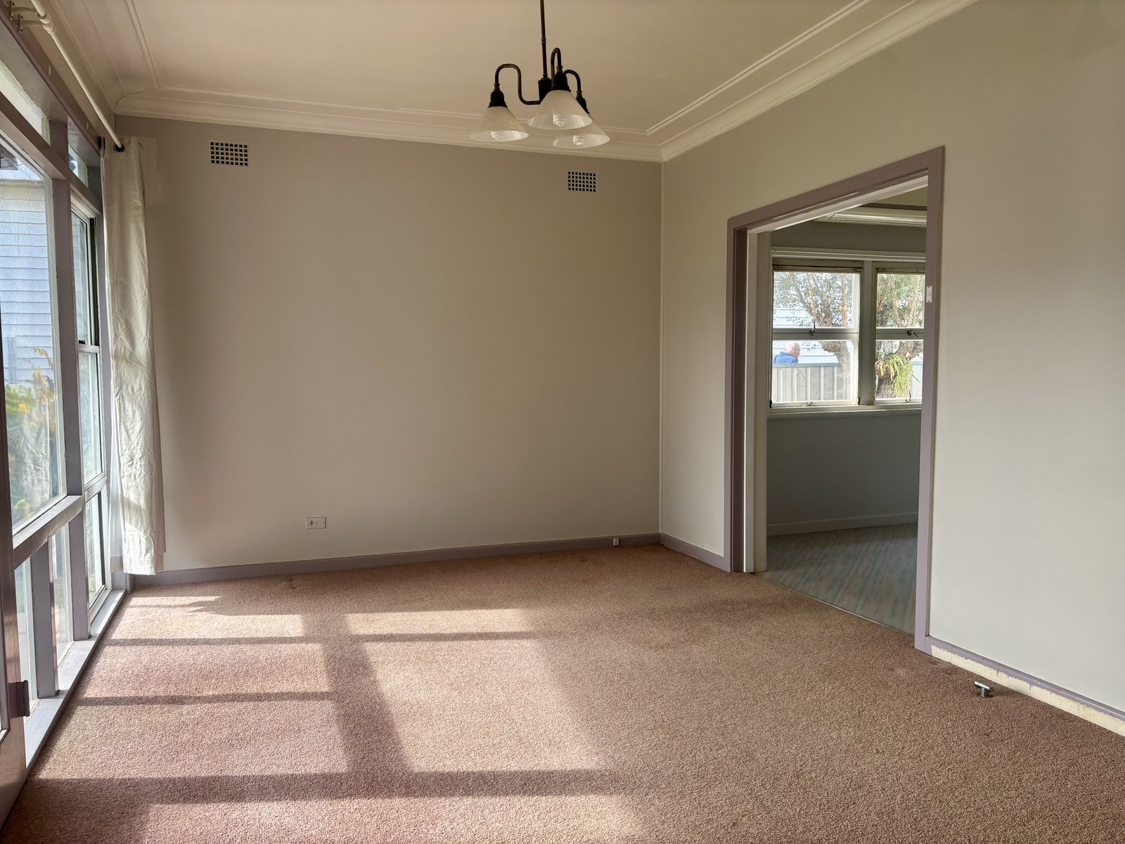 11 Muriel St  Adamstown Heights 4