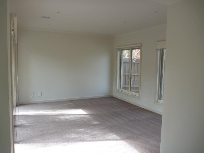Gallery: 1/1 Murra Court
