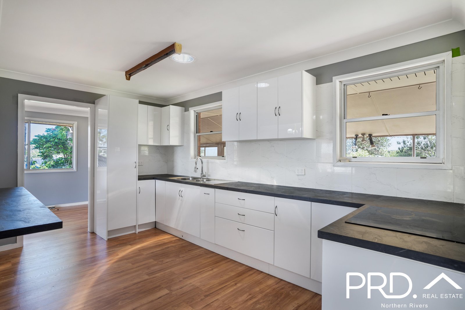 11 Myra Avenue GOONELLABAH 9