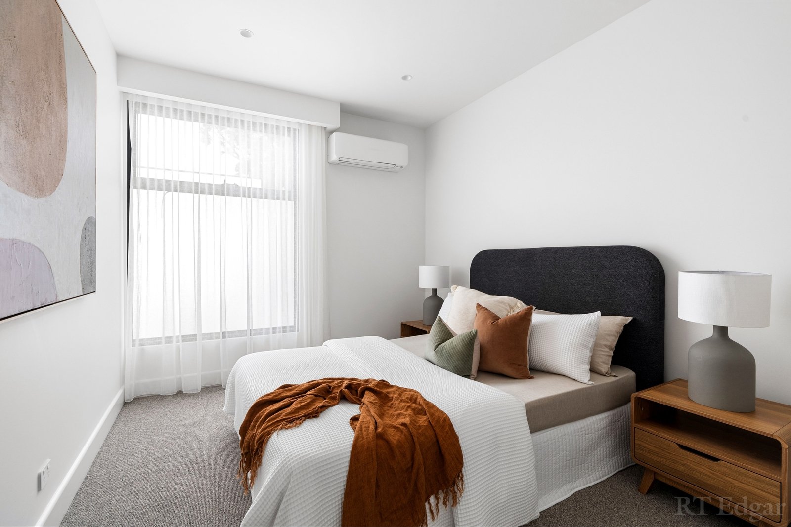 Real Estate and Property in 1/1 Myrtle Grove, Preston, VIC