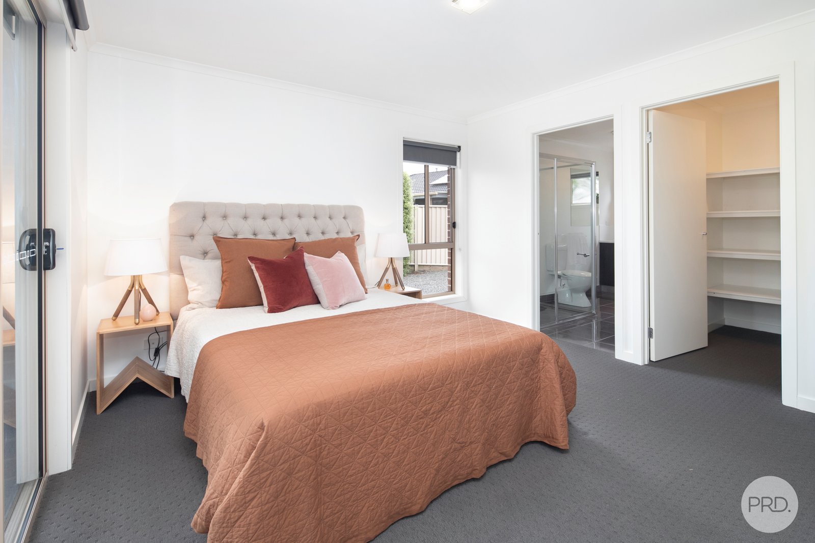 11 Namron Court MINERS REST 12