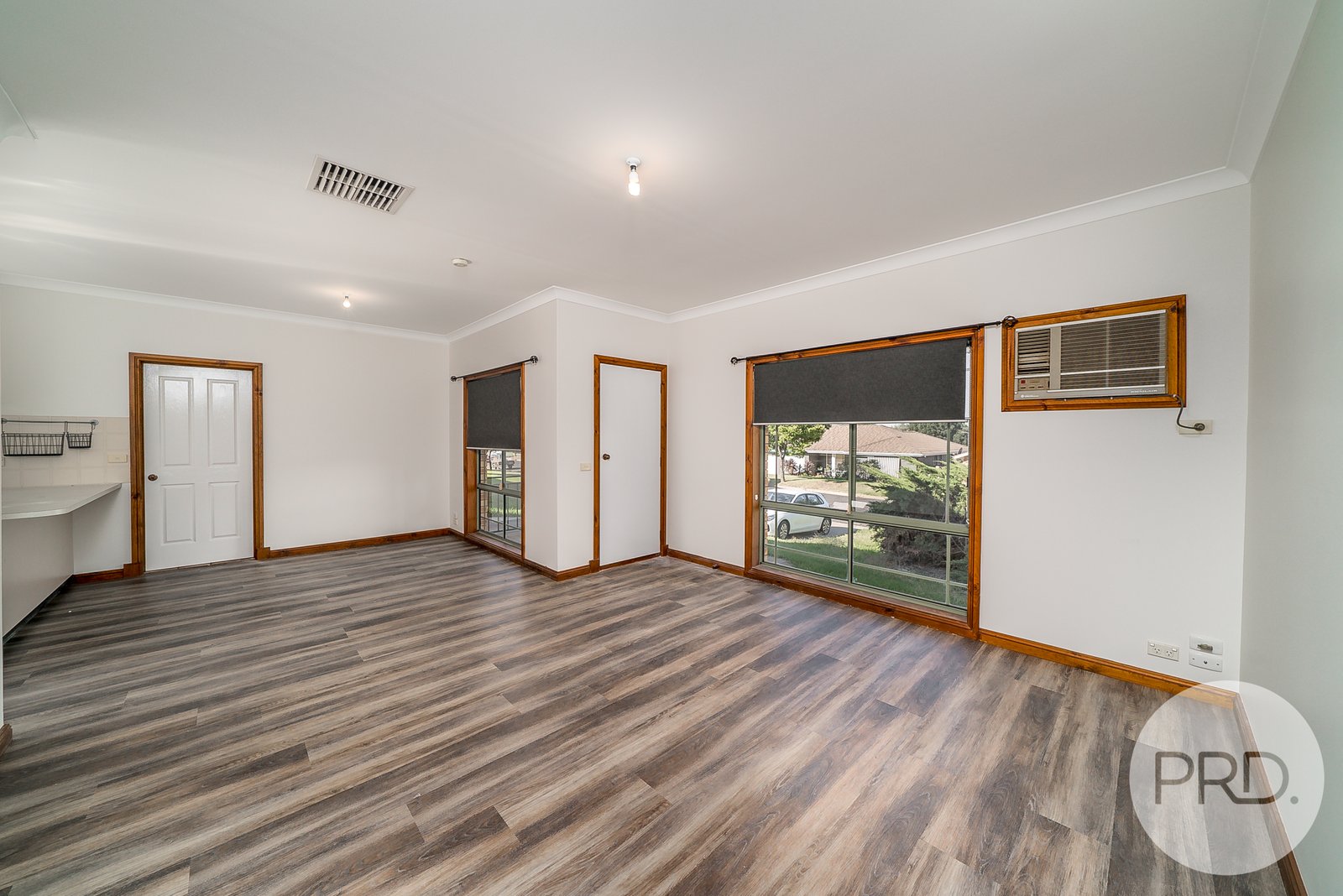 1/1 Nathan Place KOORINGAL 4