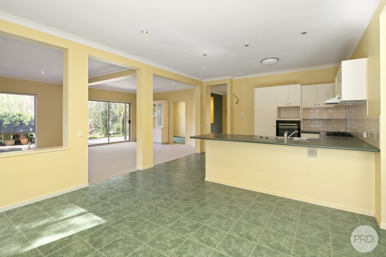 11 Nevett Crescent MOUNT HELEN 5