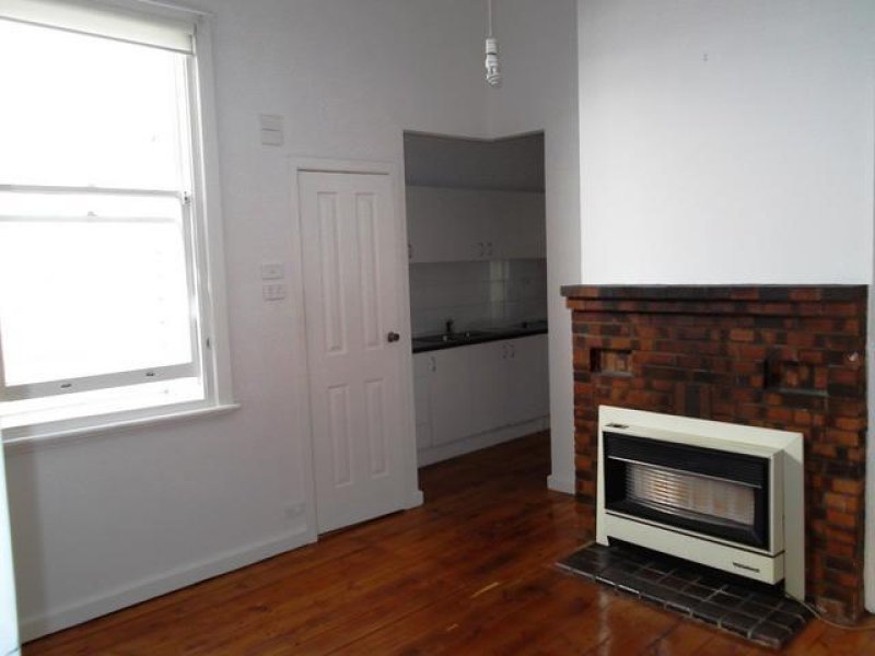Gallery: 11 Neville Street