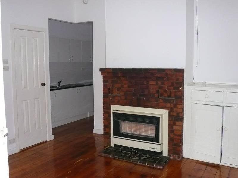 Gallery: 11 Neville Street