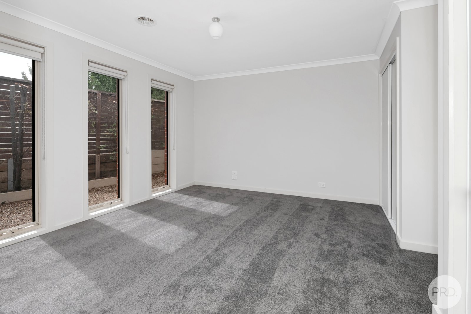 11 Newhaven Close MOUNT PLEASANT 9