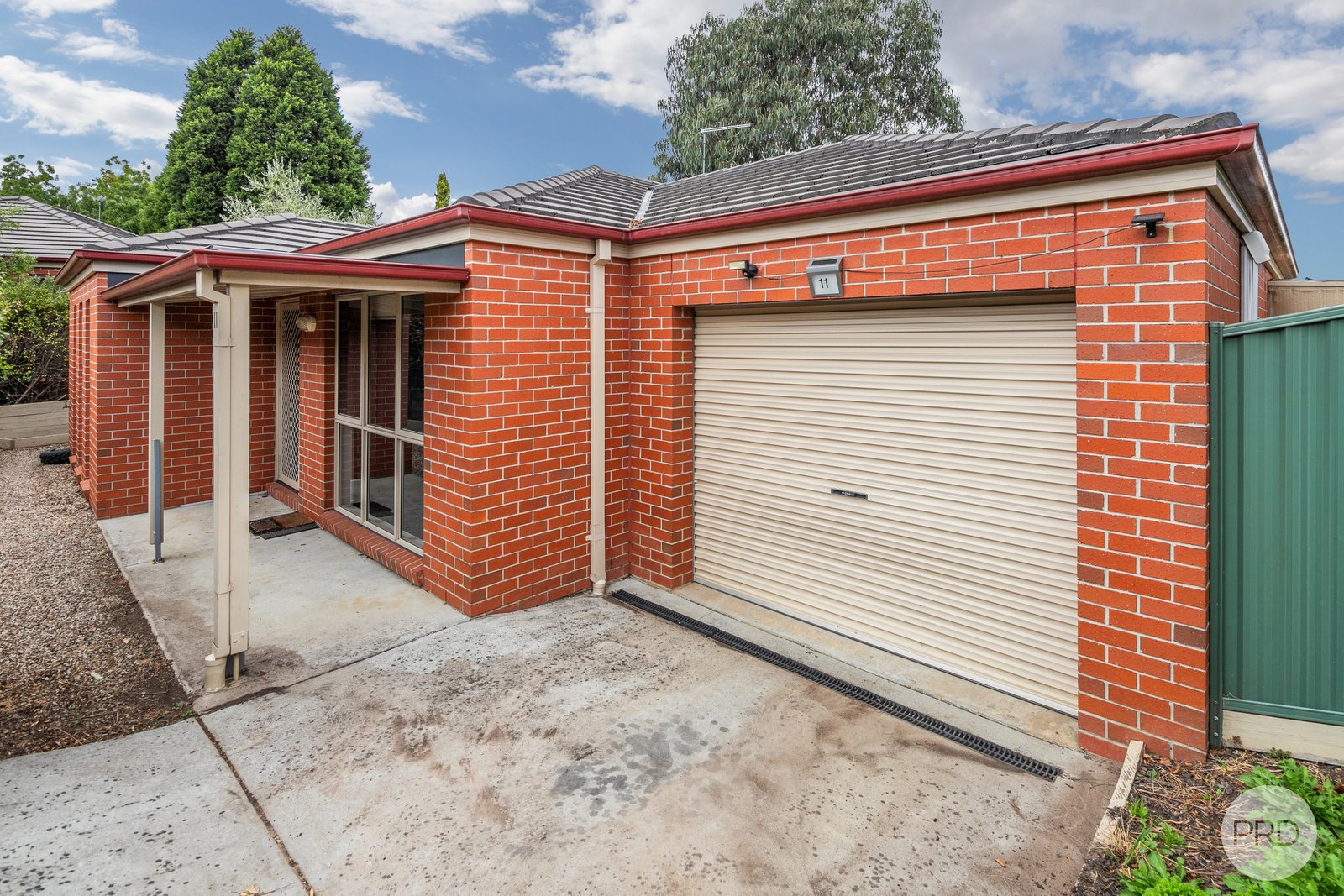 11 Newhaven Close MOUNT PLEASANT 1