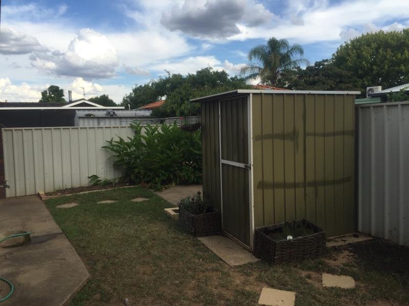 1/1 Nicholi Crescent Crescent LAKE ALBERT 5