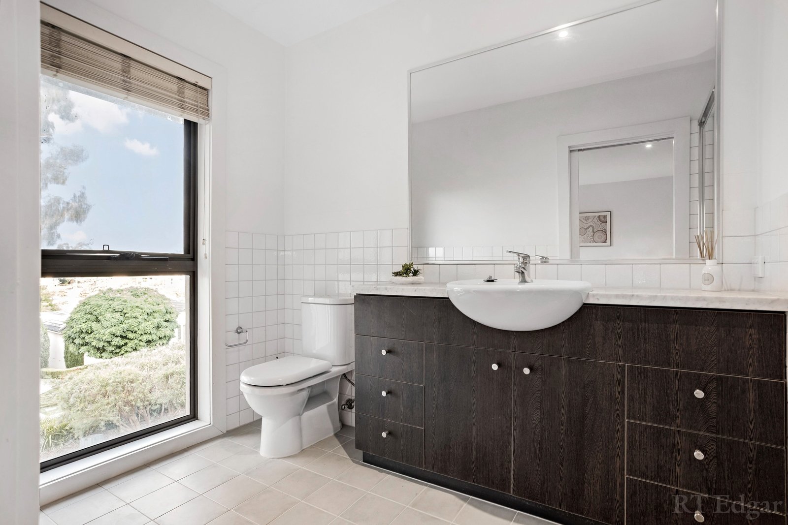 Real Estate and Property in 11 Nicklaus Place, Chirnside Park, VIC