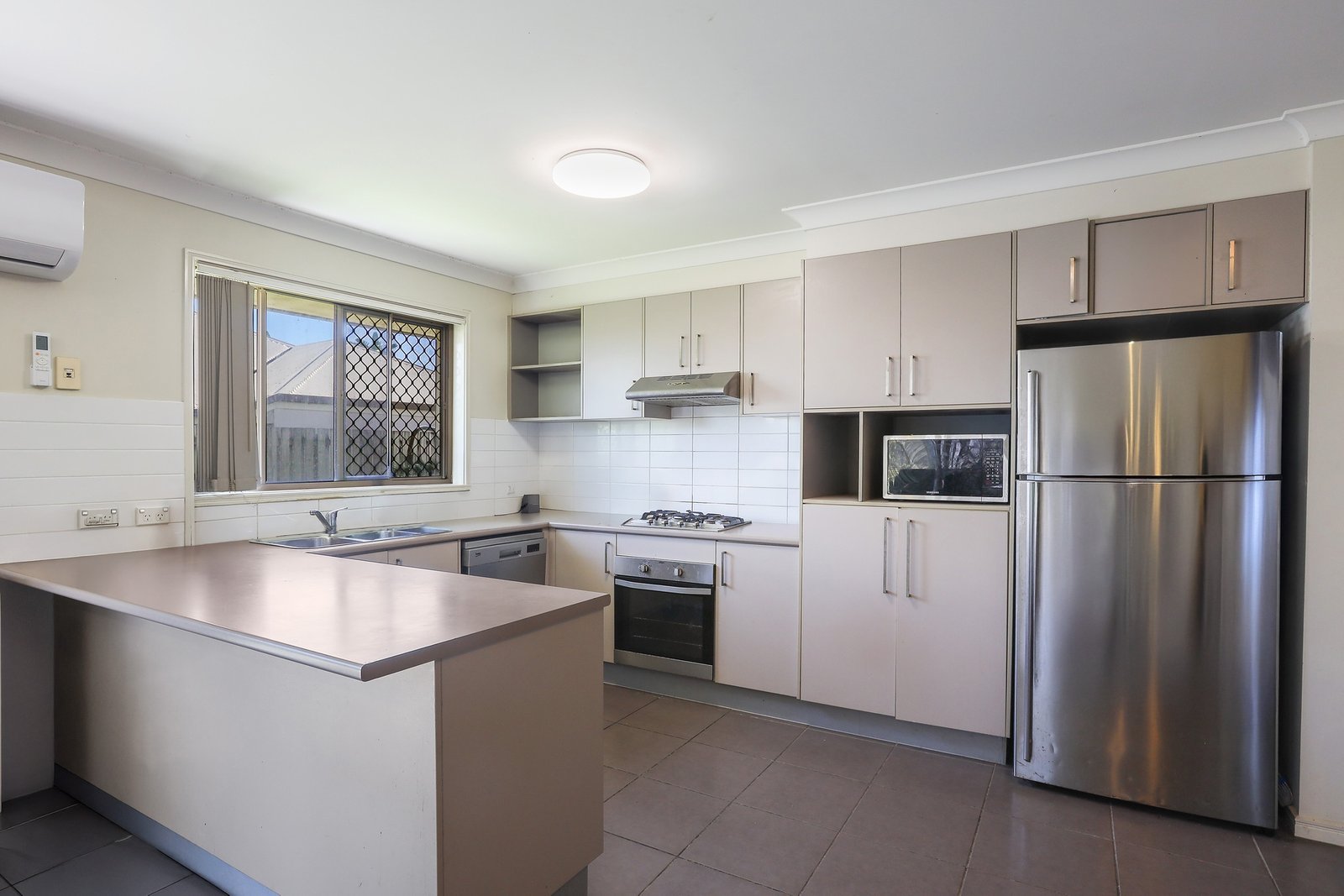 11 Nimbus Court COOMERA 3