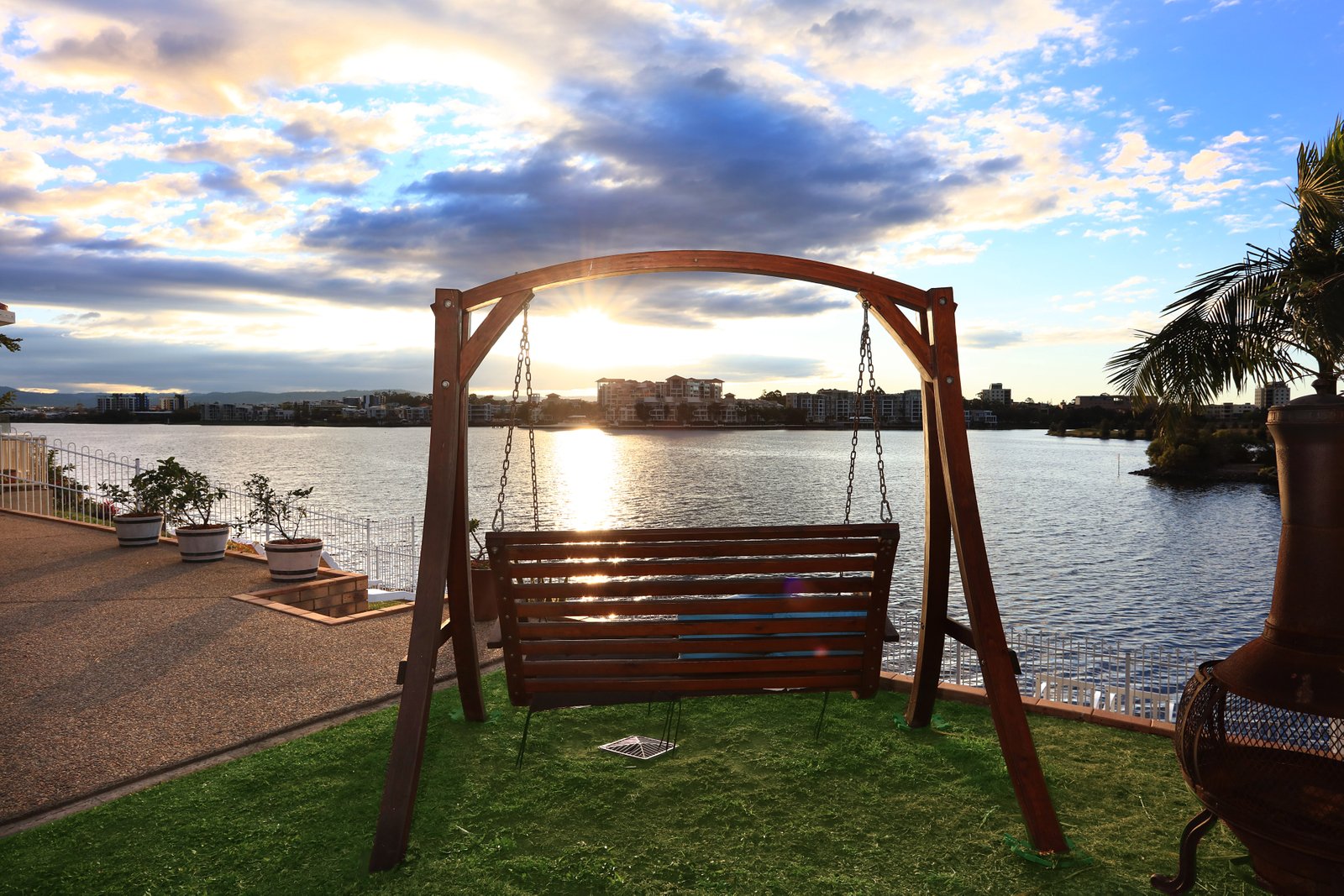 11 Northwestern Court VARSITY LAKES 2