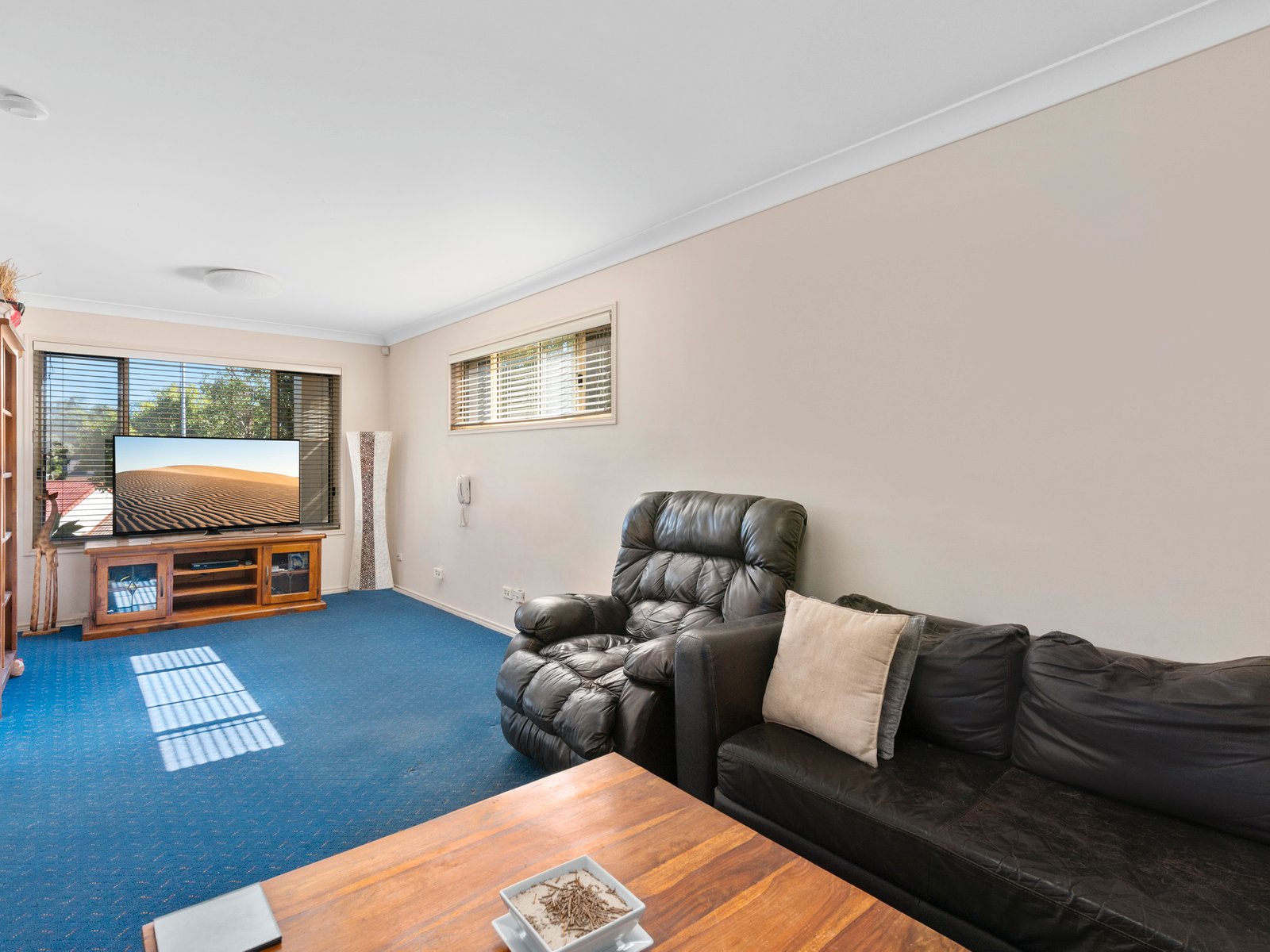 11 Numalla Court ELANORA 9