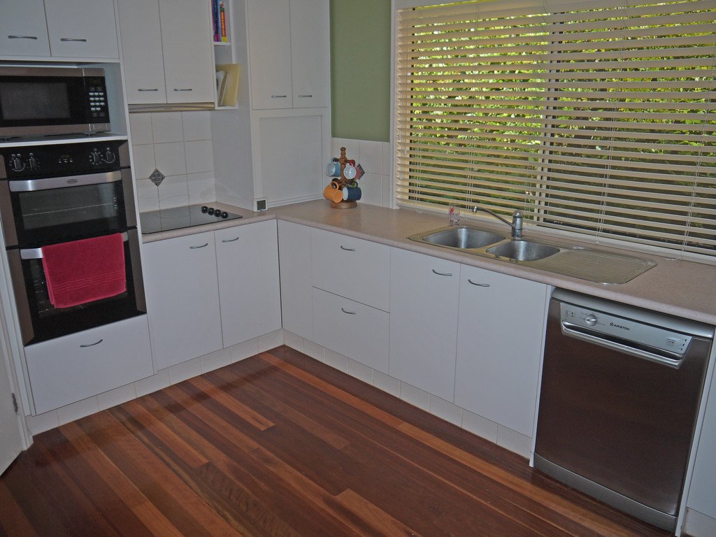 11 Numalla Court ELANORA 8