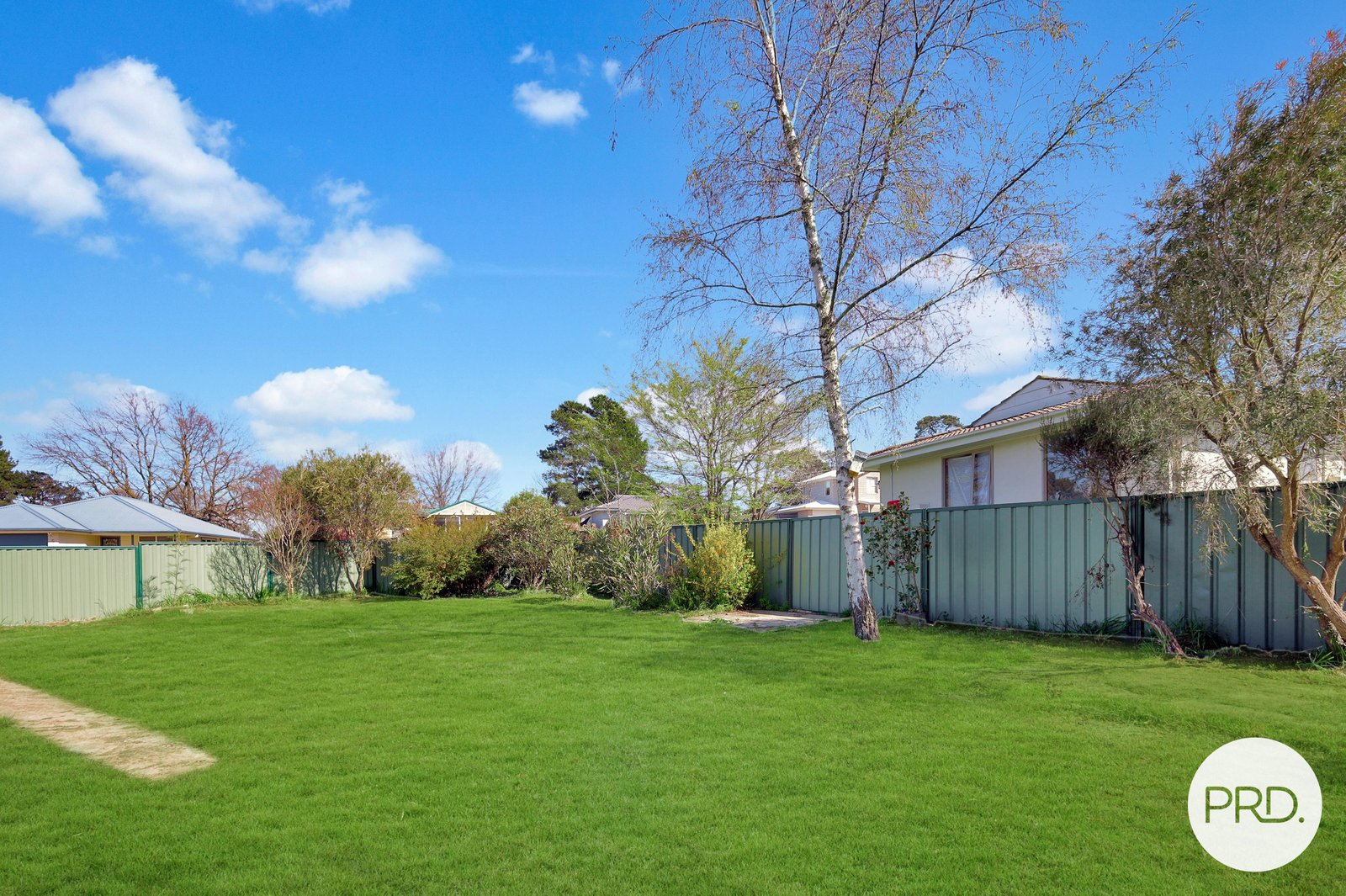 11 Nunkeri Place ORANGE 8