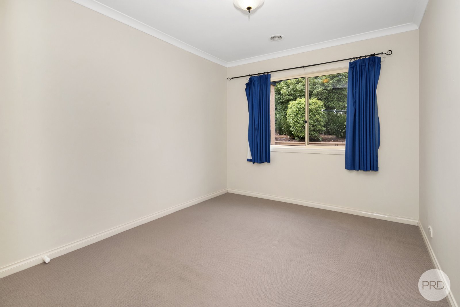 11 Oakbank Drive MOUNT HELEN 14