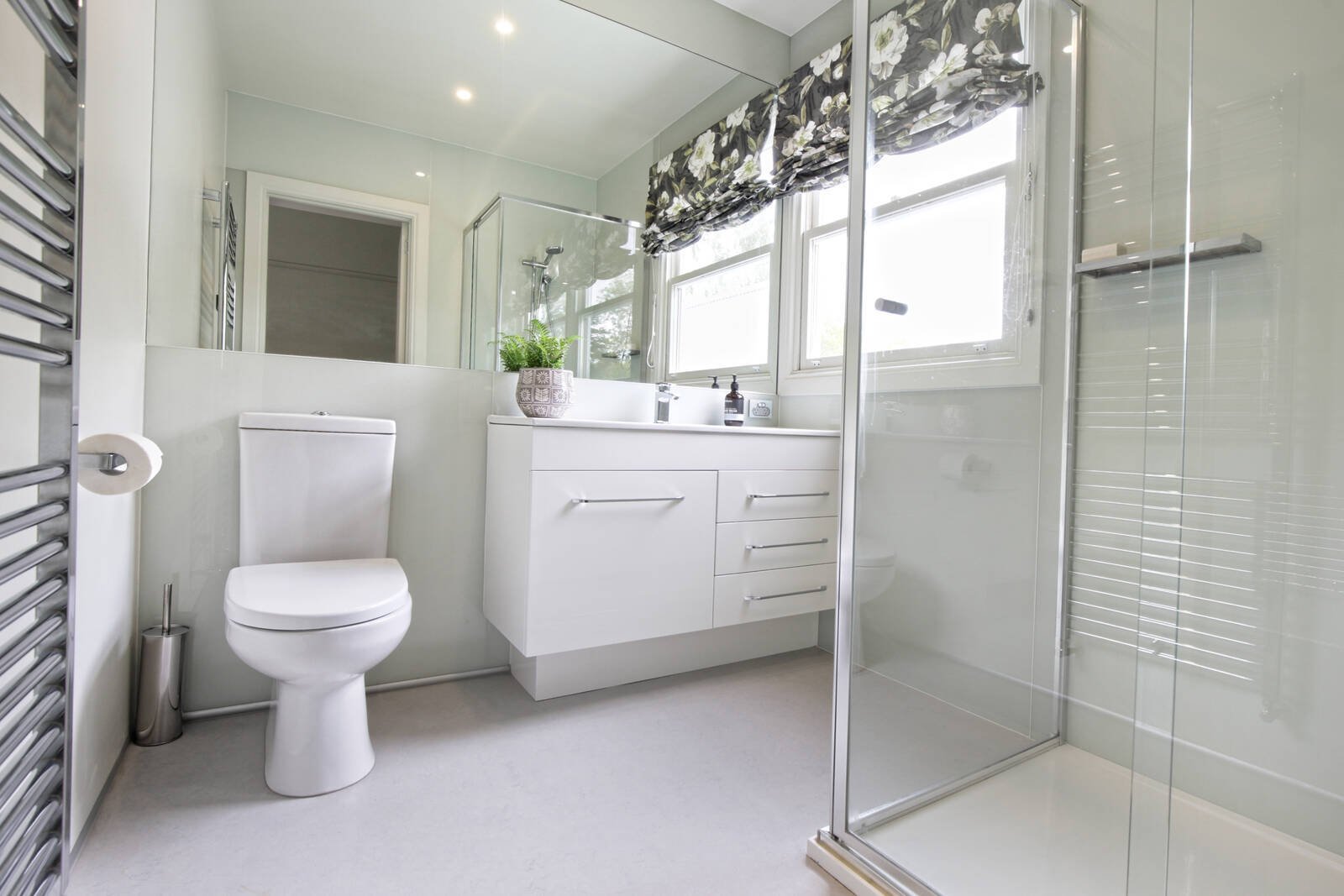 Real Estate and Property in 11 Old Lancefield Road, Woodend, VIC