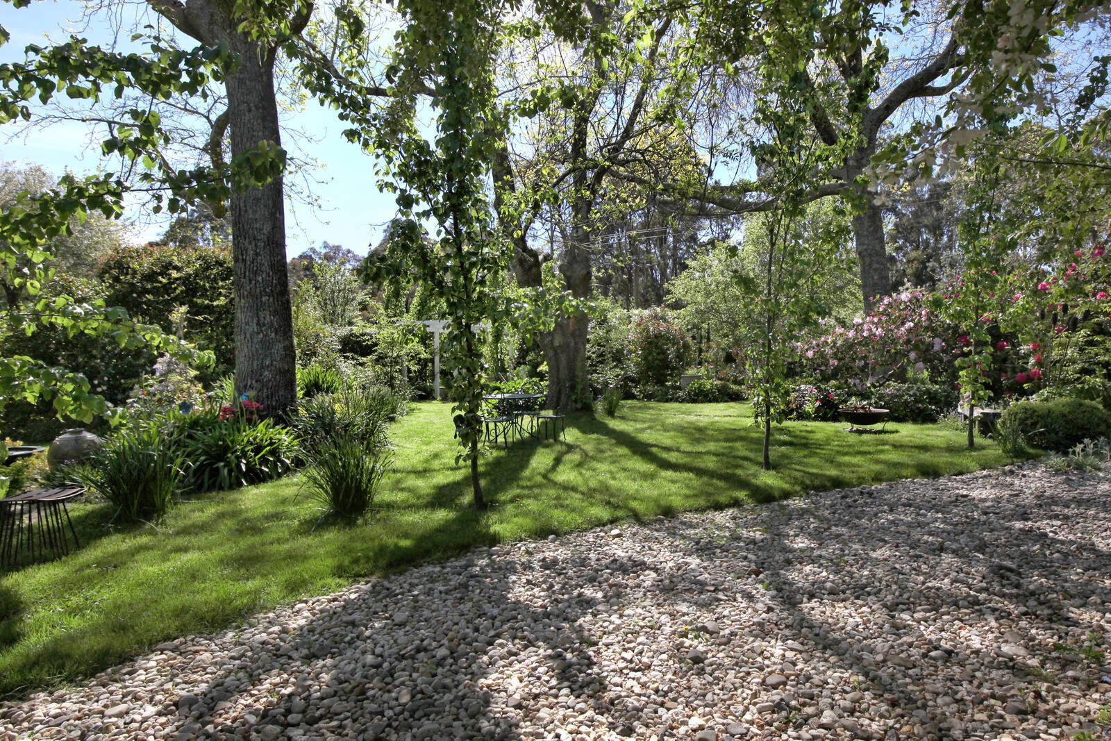 Real Estate and Property in 11 Old Lancefield Road, Woodend, VIC