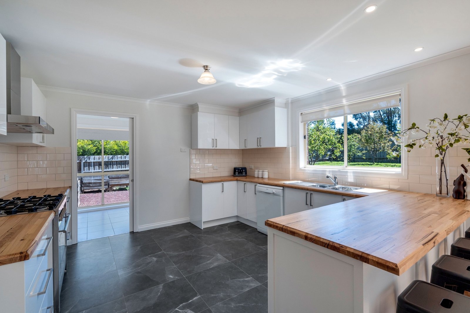 Real Estate and Property in 11 Olivia Court, Gisborne, VIC