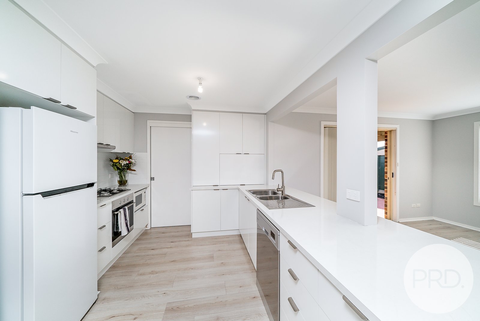 11 O'Regan Street ASHMONT 3