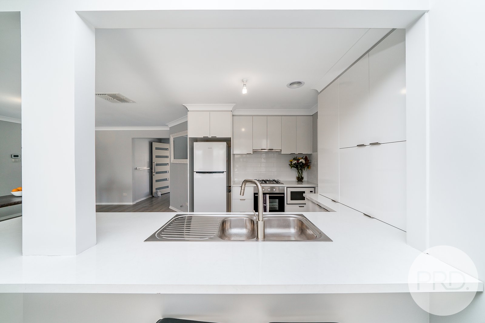 11 O'Regan Street ASHMONT 6