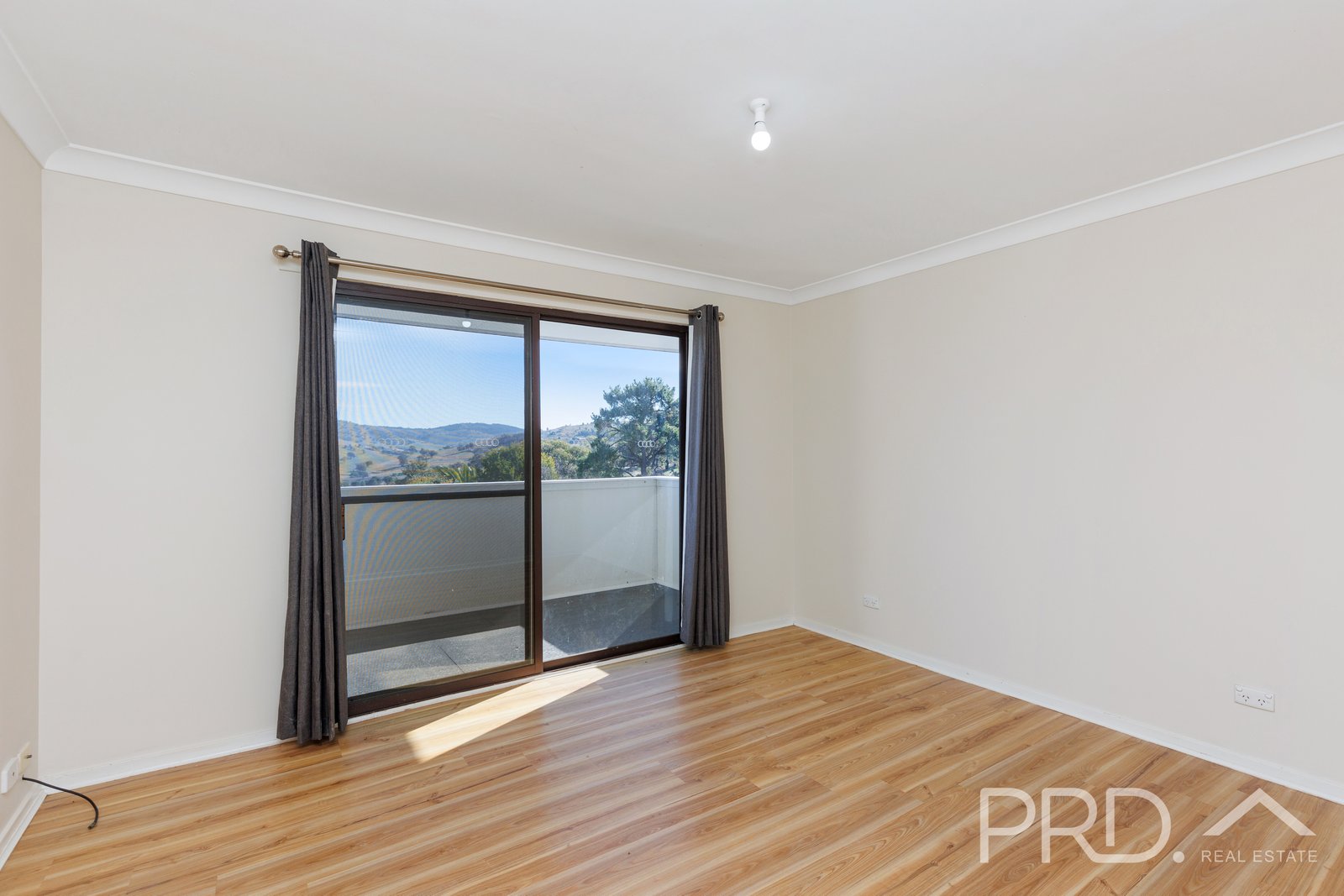 11 Otway Lane GUNDAGAI 8