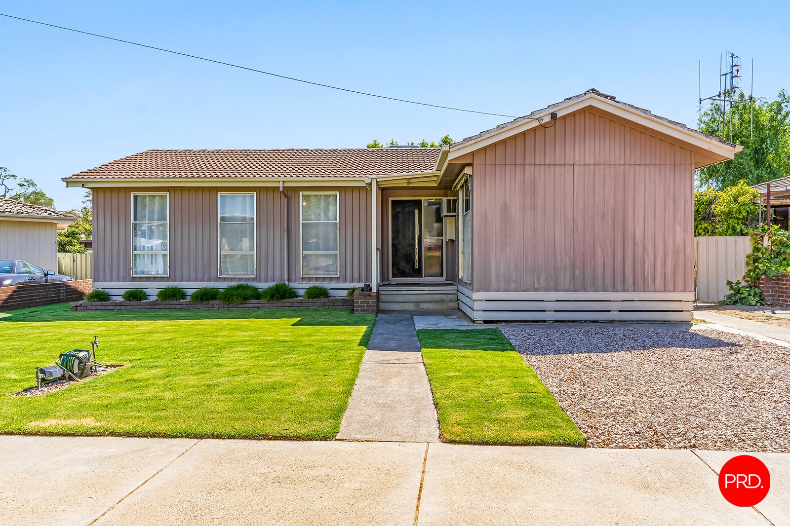 11 Owen Street KENNINGTON 1