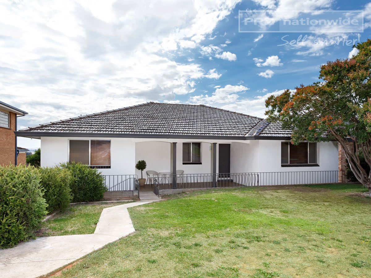 11 Panorama Street KOORINGAL 1