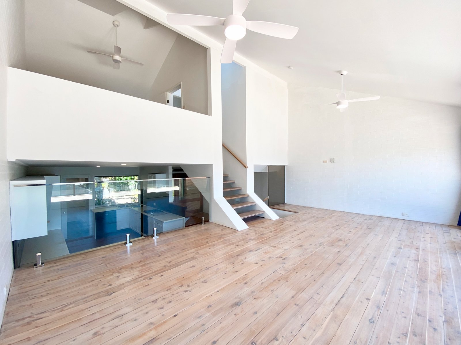 11 Pantowora Street CORLETTE 9