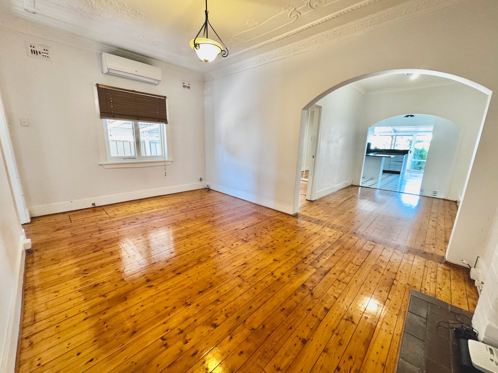 11 Park Road SANS SOUCI 3