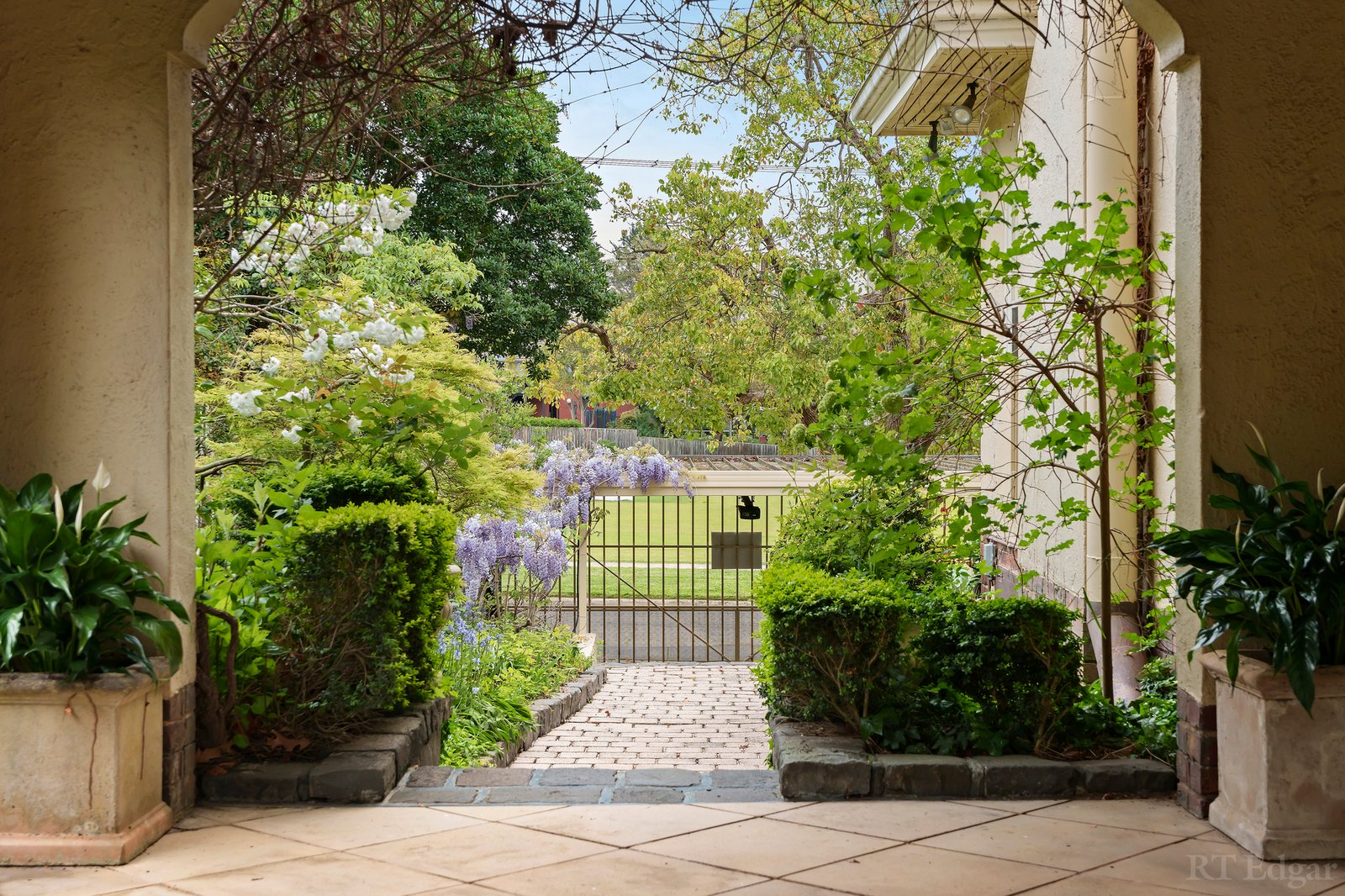 Real Estate and Property in 11 Parkside Avenue, Deepdene, VIC