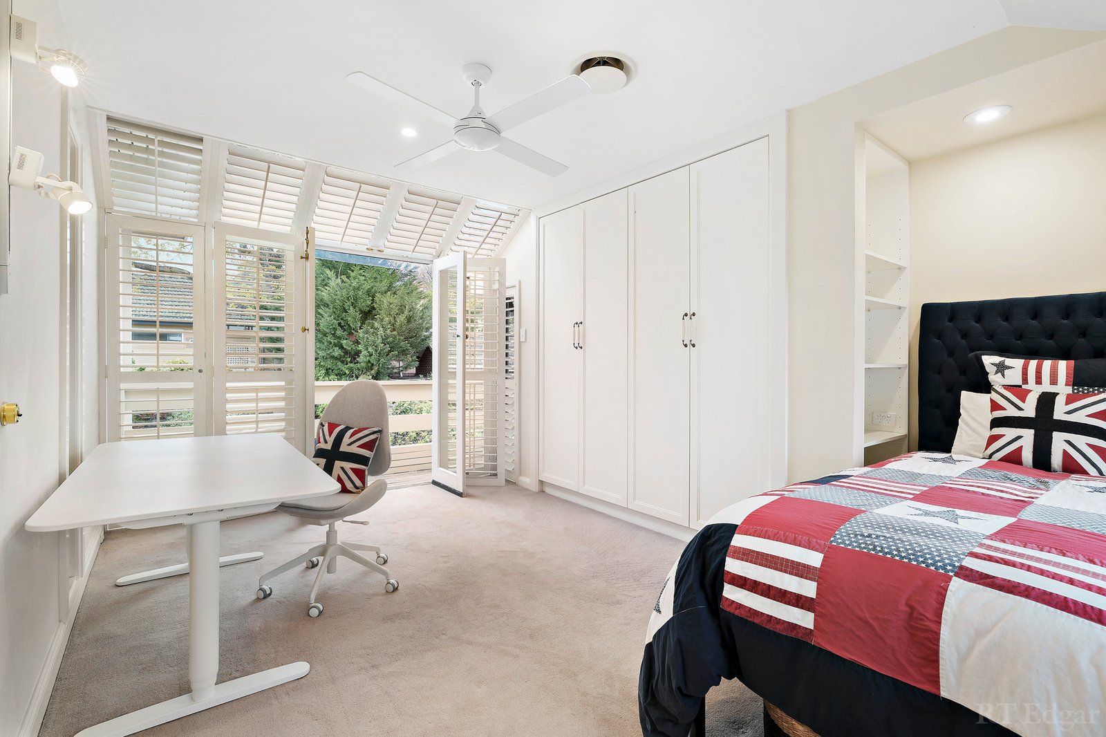 Real Estate and Property in 11 Parkside Avenue, Deepdene, VIC