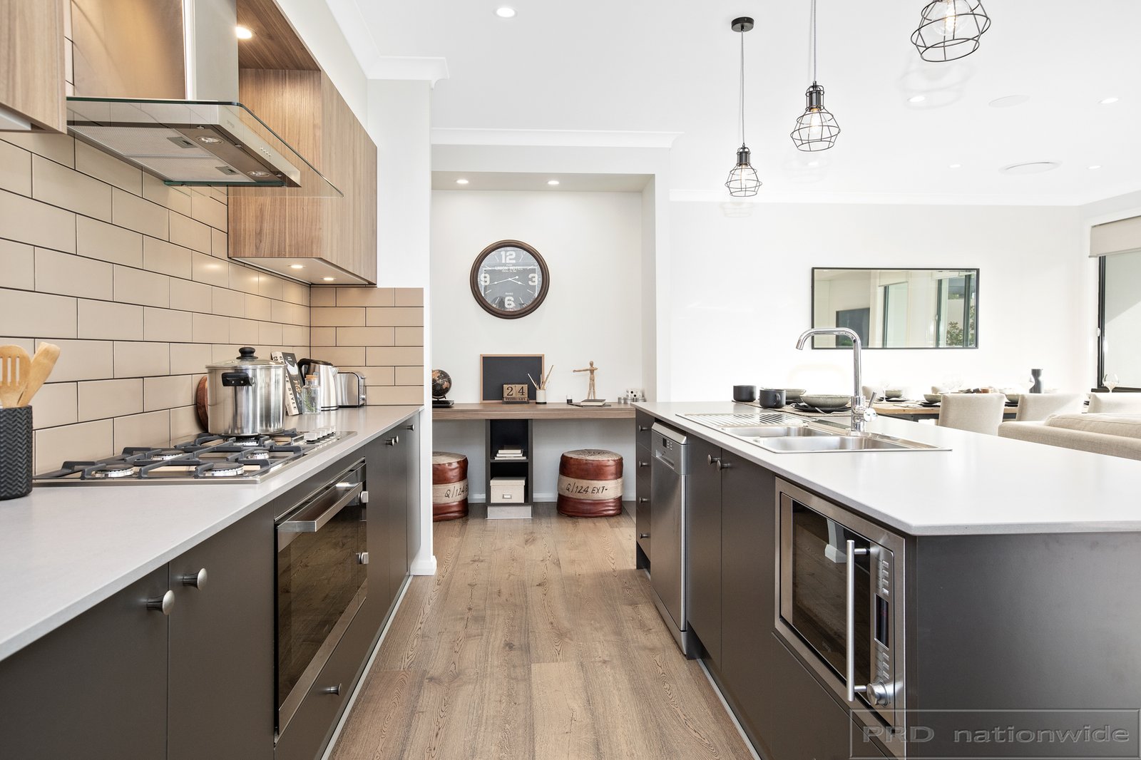 11 Parnell Rd  NORTH ROTHBURY 2