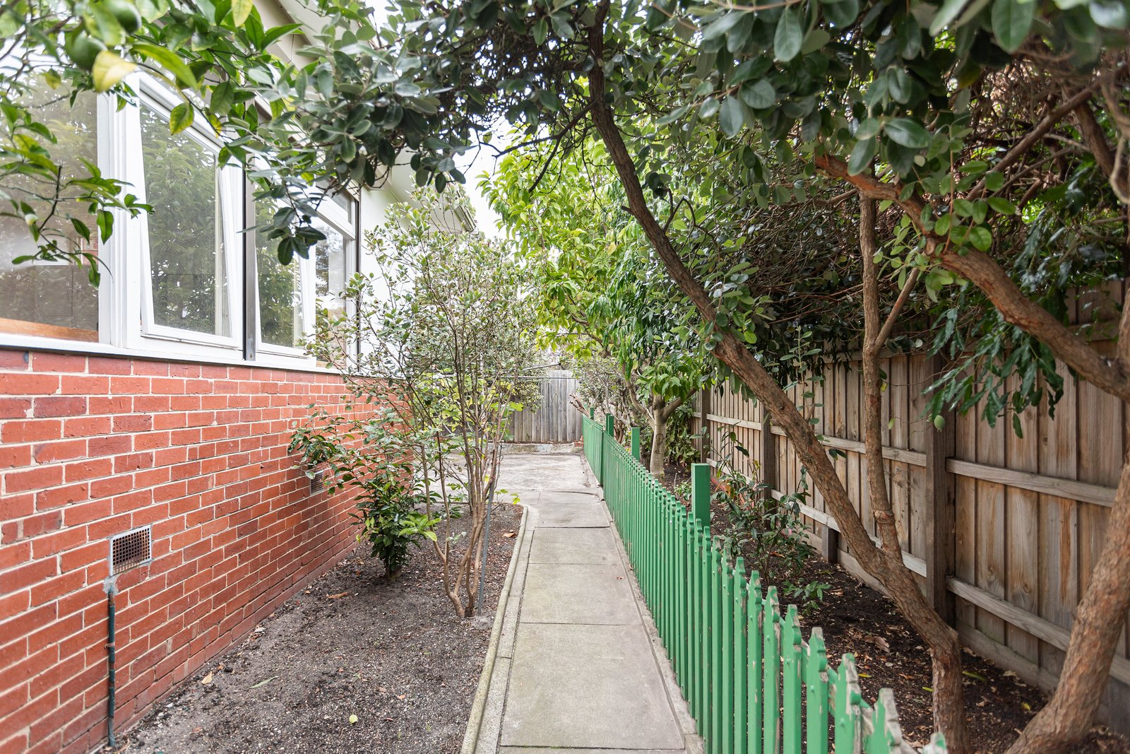 Real Estate and Property in 11 Parnell Street, Elsternwick, VIC